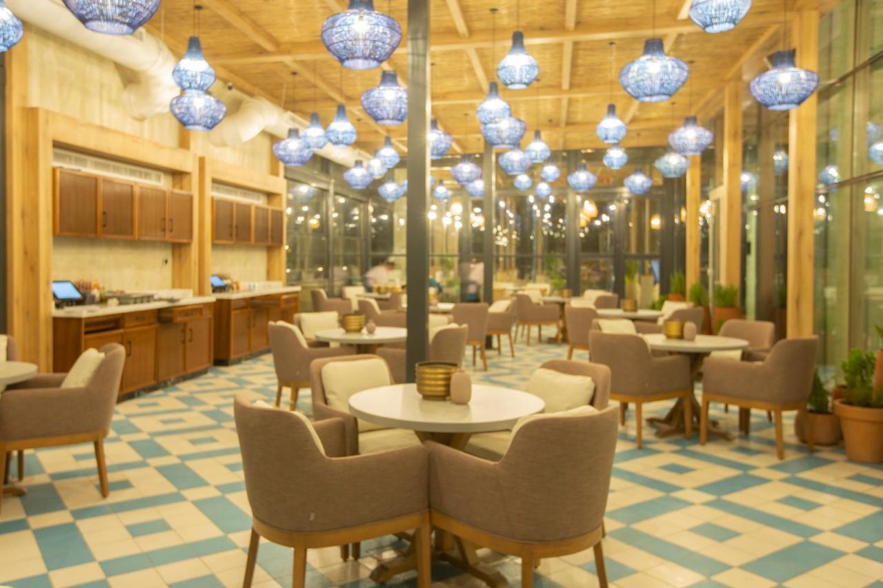 Citadines Abha Lejlighedshotel Eksteriør billede The interior of the restaurant